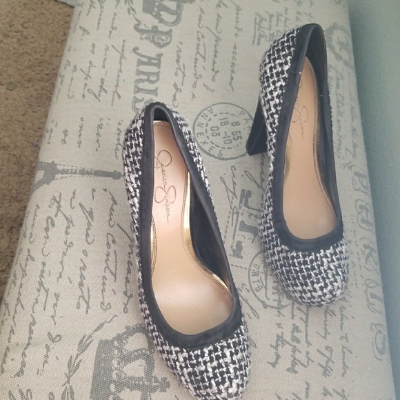 Jessica Simpson tweed heels - Picture 2 of 4
